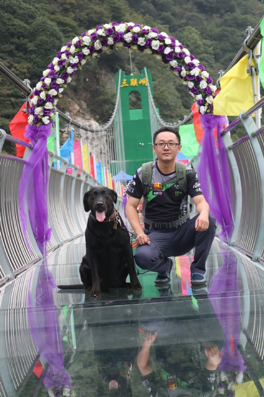 离人的第一张照片--新化蓝颜知己交友网