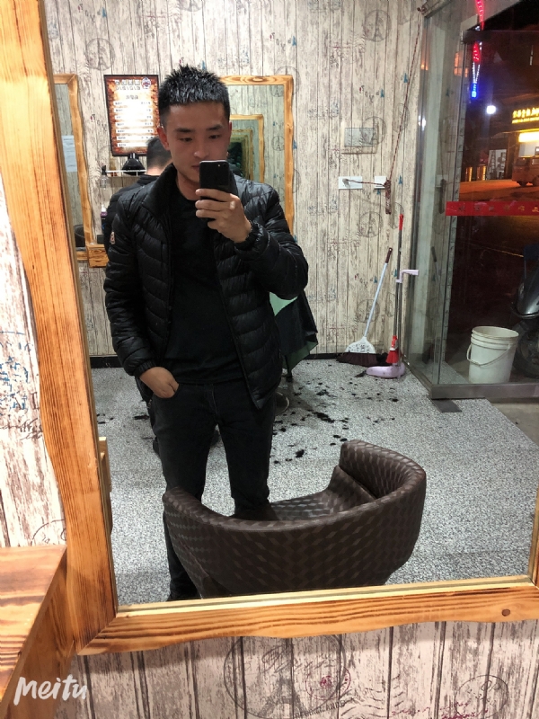 知足常乐的第三张照片--新化蓝颜知己交友网